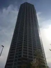 富久クロスコンフォートタワー